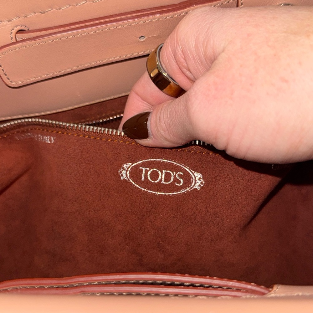 Tod's Wave Shopping Pink Beige Leather Tote Bag - Picture 4 of 10